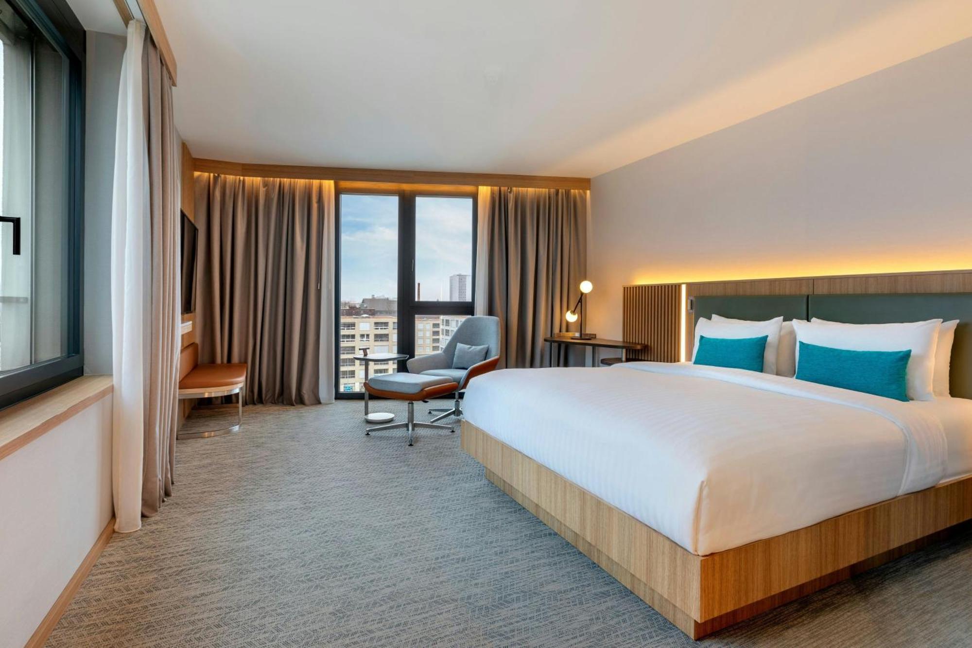 Courtyard By Marriott Hotel Biel/Bienne