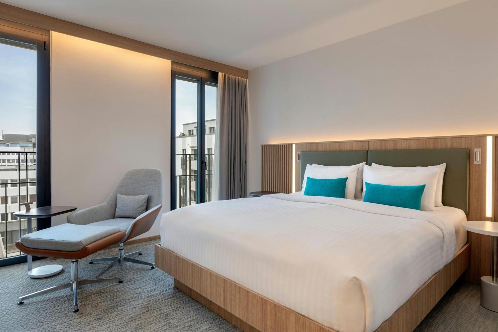 Courtyard By Marriott