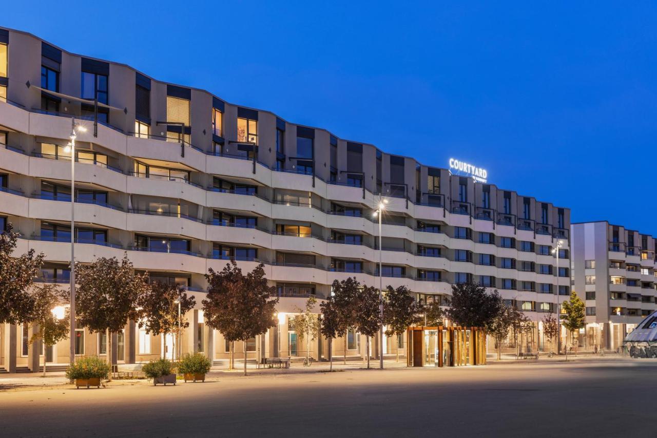 Hotel Courtyard By Marriott