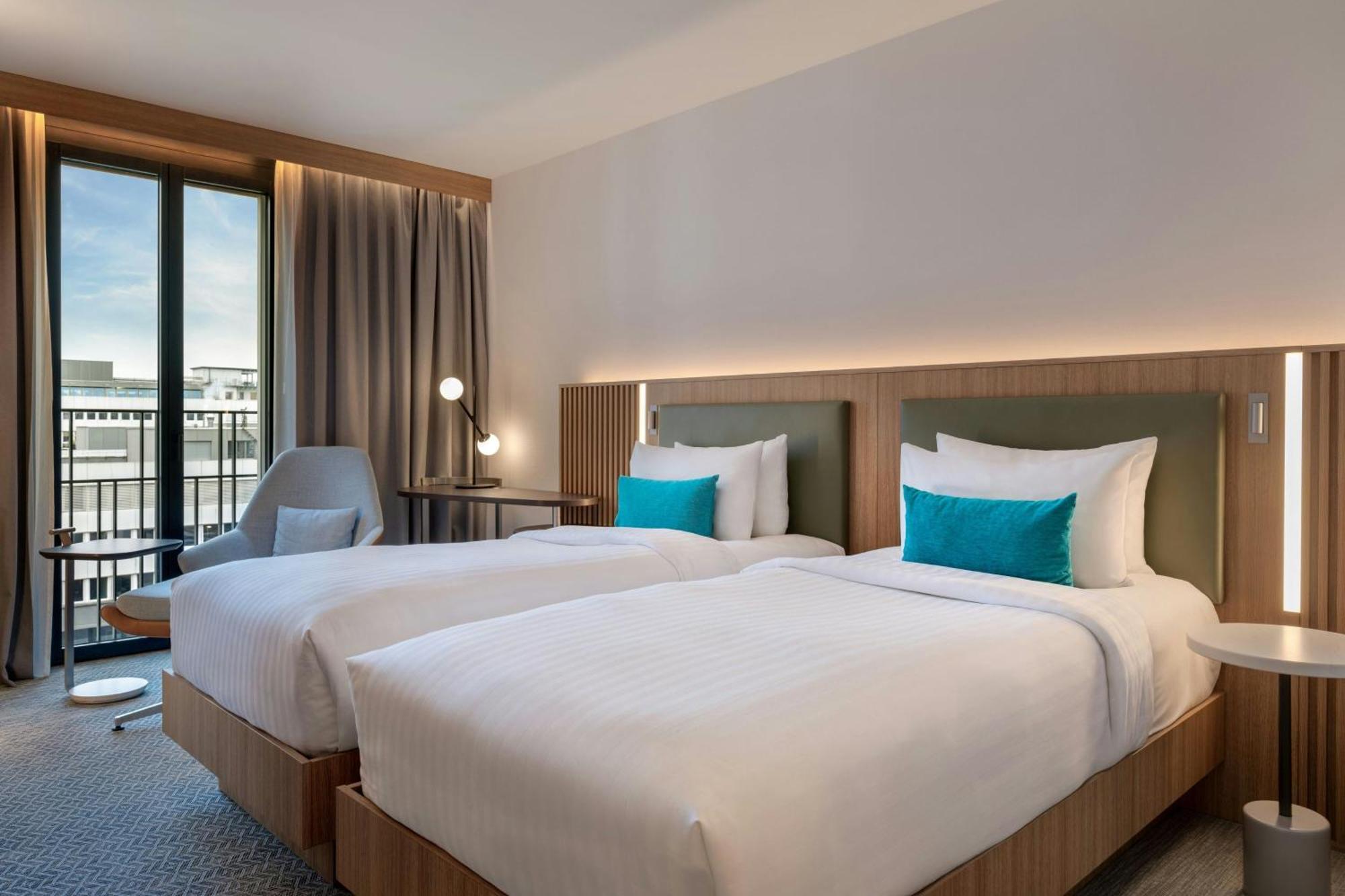 Hotel Courtyard By Marriott 4*
