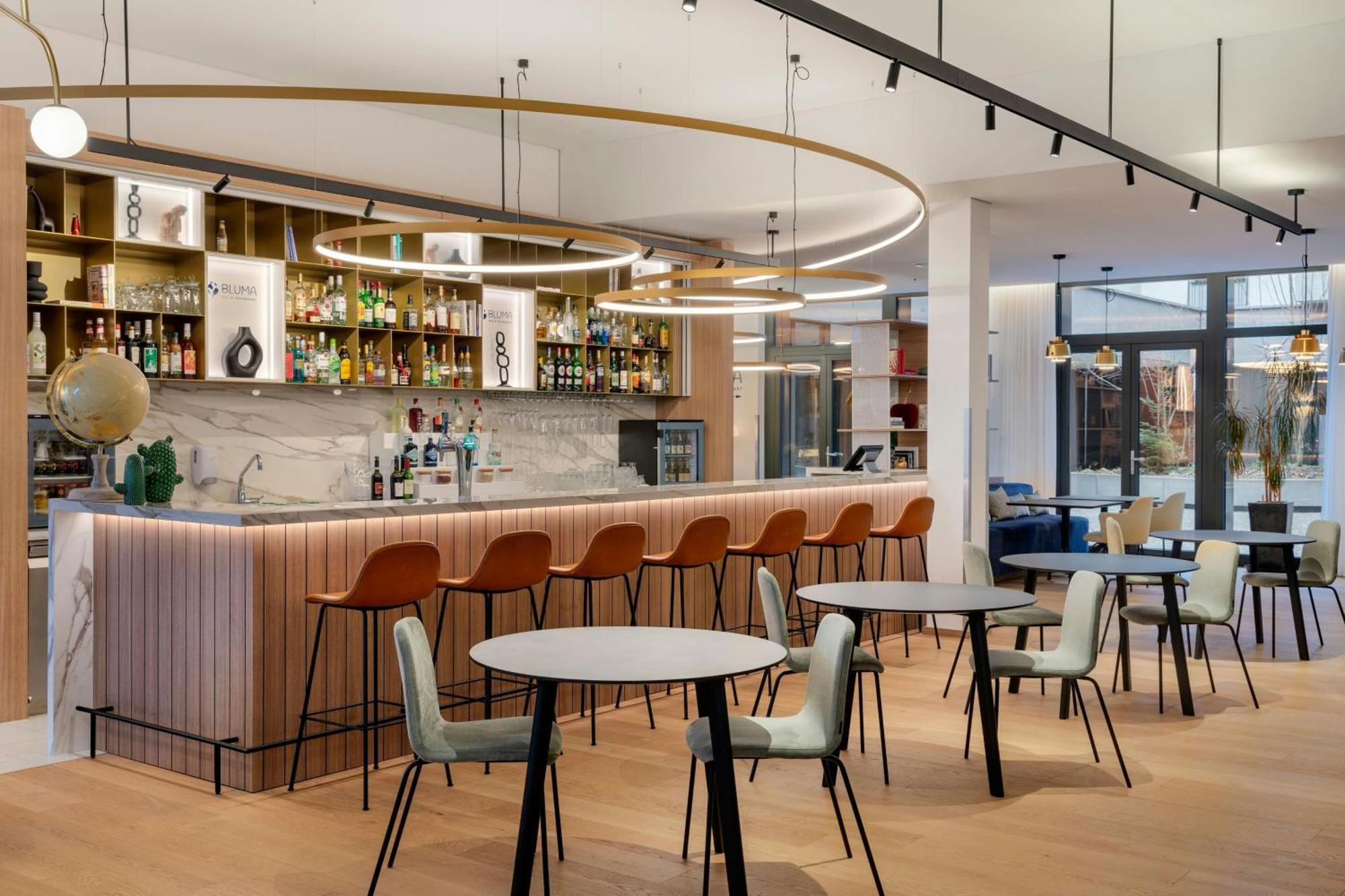 Courtyard By Marriott 4*